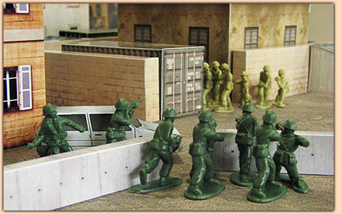 plastic-army-men-fight